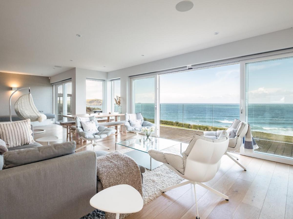 Seascape Villa Ползеат Екстериор снимка