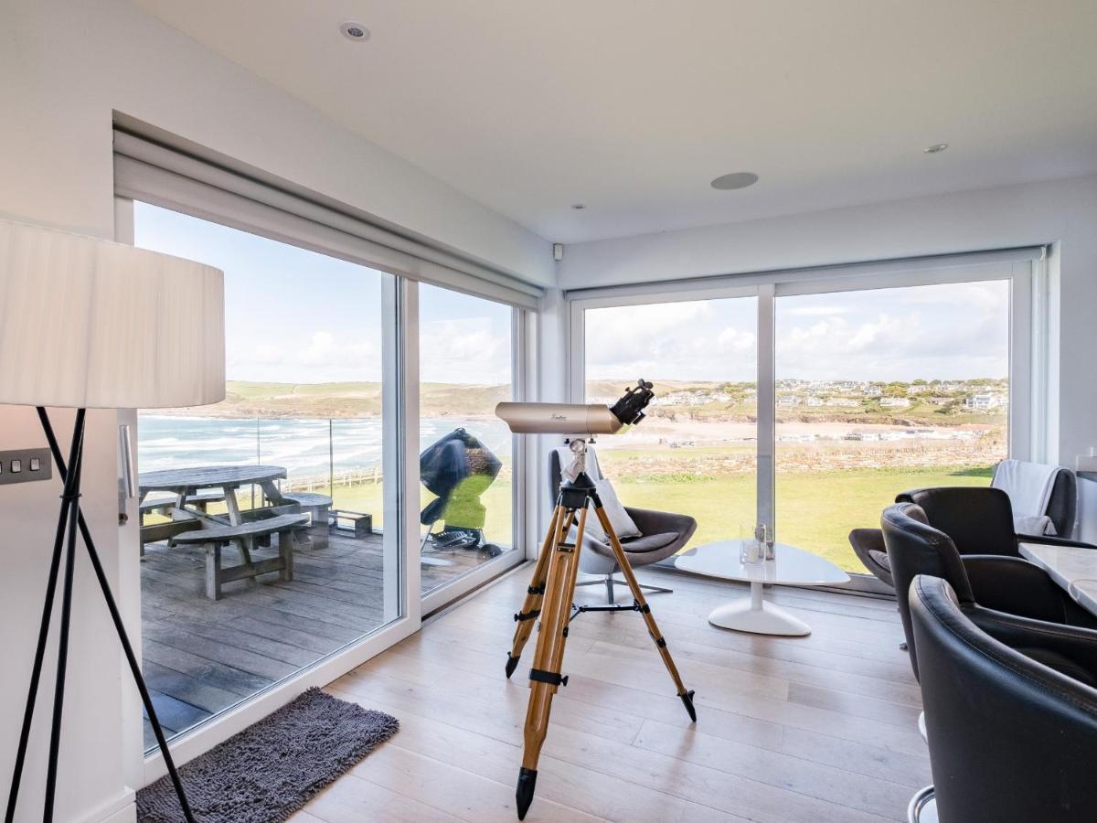 Seascape Villa Ползеат Екстериор снимка