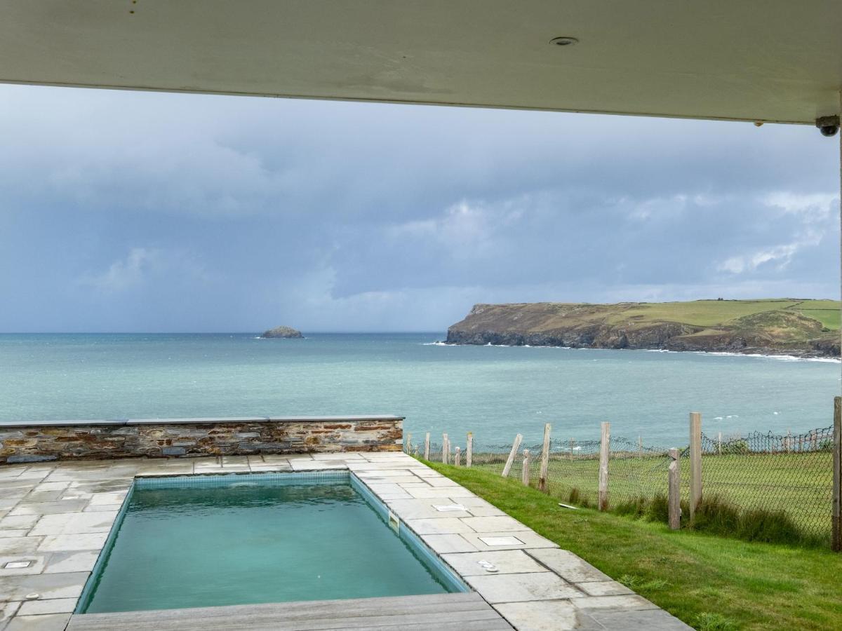 Seascape Villa Ползеат Екстериор снимка
